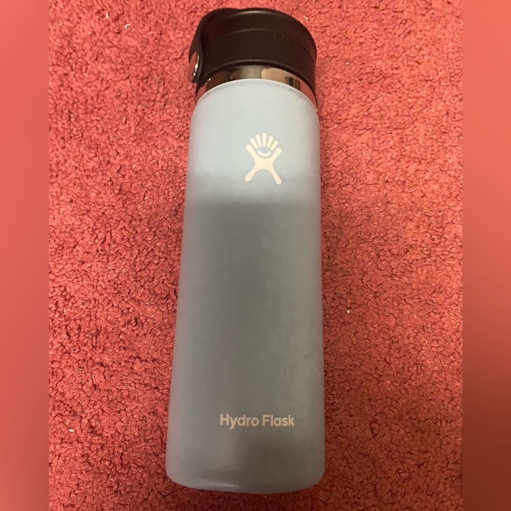 Hydro Flask Light Blue Water Bottle